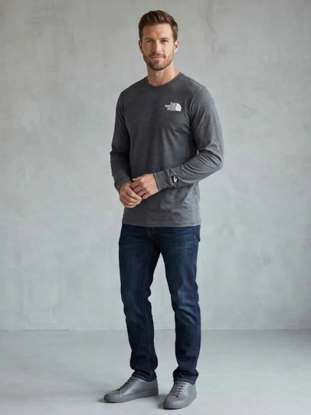 The‎ North Face Men's Charcoal Long Sleeve Tee